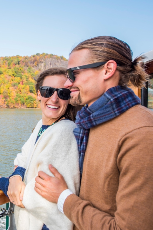 New York City: Afternoon Fall Foliage Lunch Cruise - Important Information