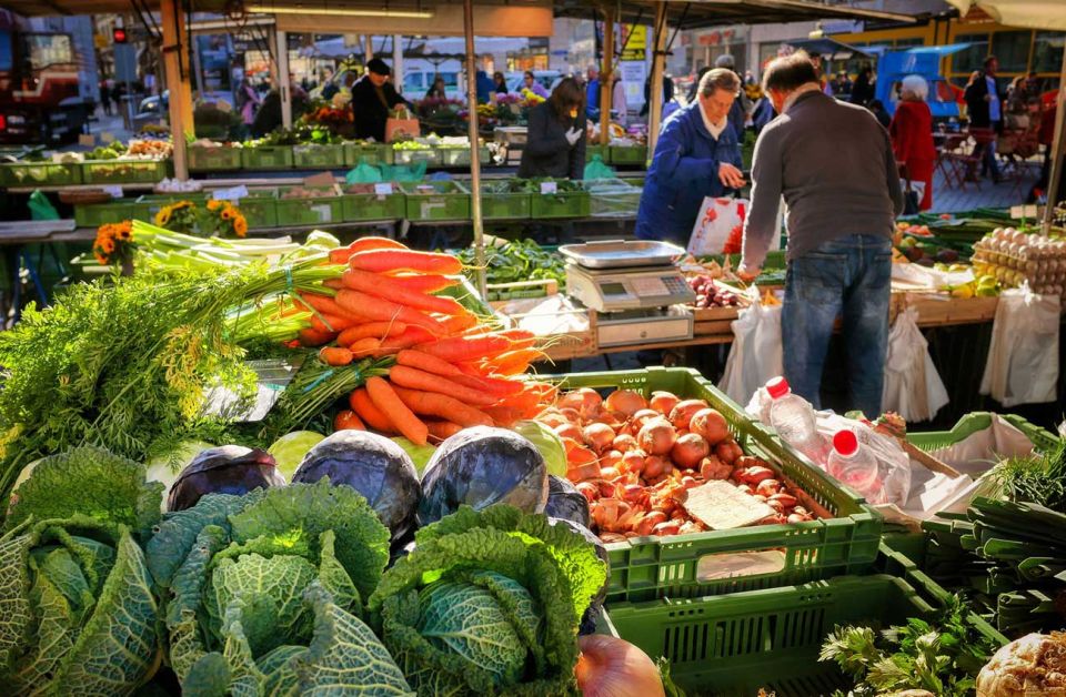 Paris: Gastronomic Private Walking Tour With Food Tastings - Booking Details