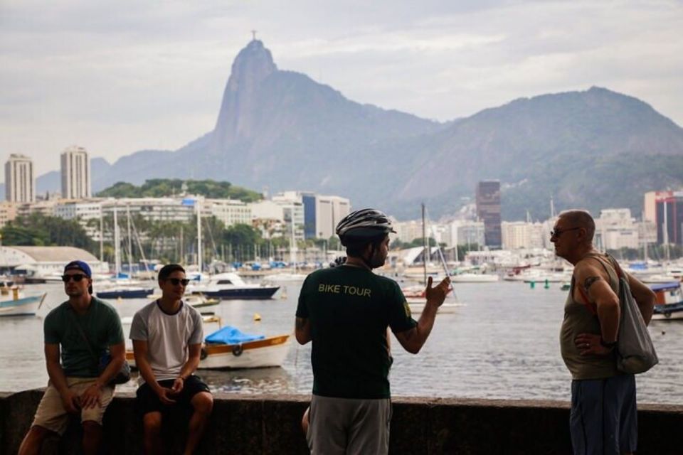 Rio: Bike Tour: Botafogo, Flamengo Beach, and Downtown - Experience Highlights