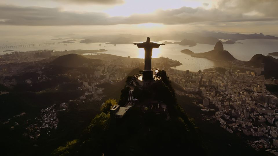 Rio De Janeiro Private: Christ, Sugarloaf, Maracanã and More - Sum Up