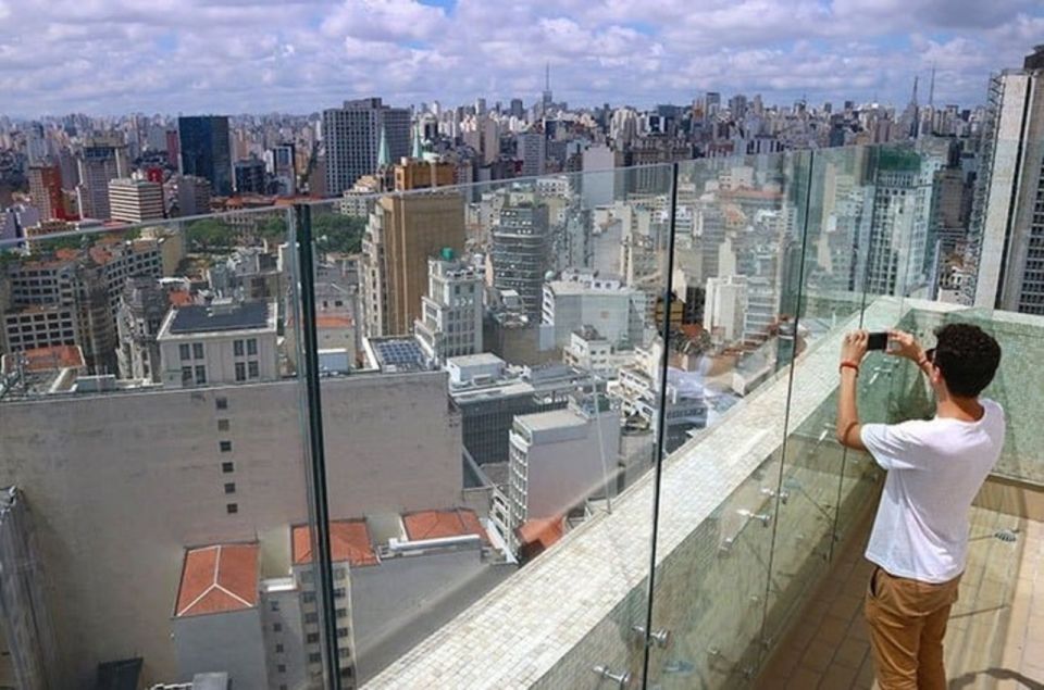 São Paulo: Downtown Walking Tour With Farol Santander Entry - Accessibility Details