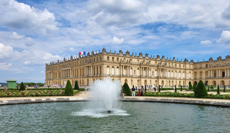 Versailles Palace & Marie-Antoinettes Estate Private Tour - Inclusions