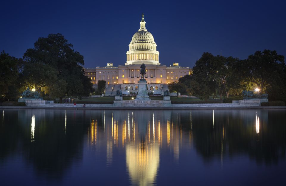 Washington DC: Small-Group 3-Hour Night Tour - Guide and Service