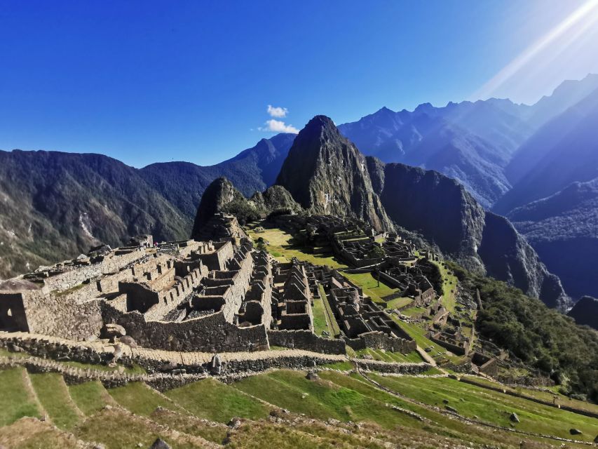 2 Day Sacred Valley and Machupicchu by Vistadome Train - Accommodation Details