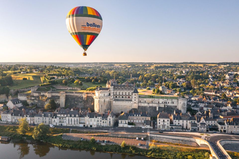 Amboise Hot-Air Balloon VIP for 6 Over the Loire Valley - Flight Recommendations and Notes