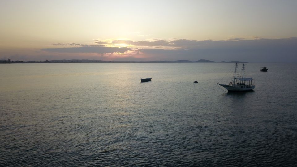 Armação Dos Búzios: 3-Stop Schooner Boat Ride - Sum Up