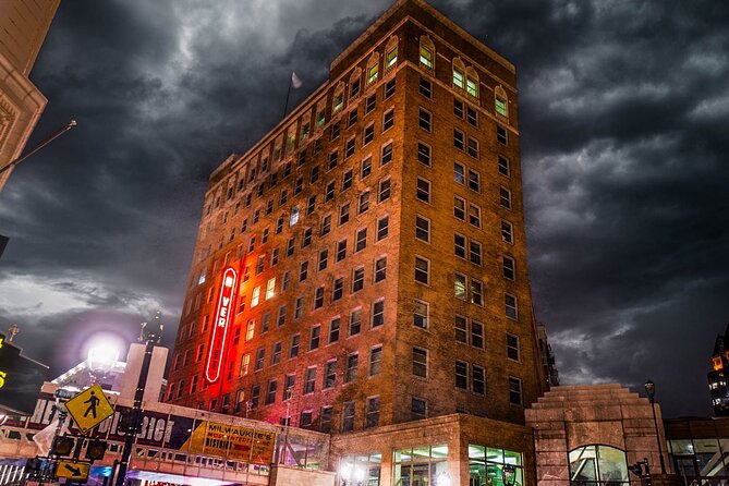 Brew City Ghosts: Macabre Milwaukee By US Ghost Adventures - Common questions