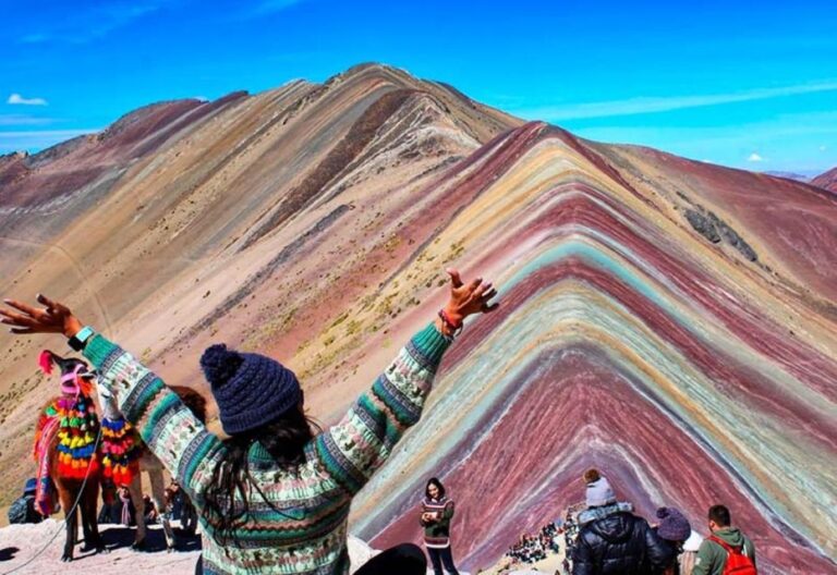 Cusco 4 Days: Machupicchu, Sacred Valley & Rainbow Mountain