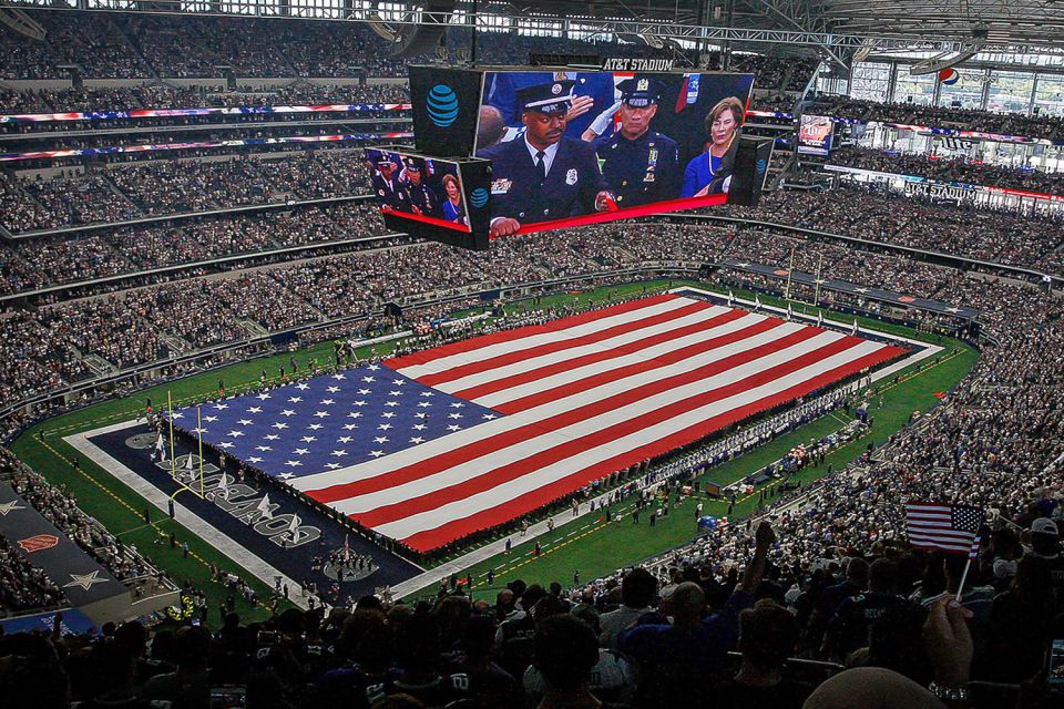 Dallas: Cowboys At&T Stadium Tour With Transportation - Sum Up