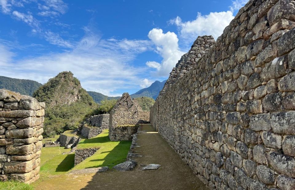 From Cusco: Machu Picchu & Sacred Valley 2 Day All Inclusive - Booking and Reservation Details