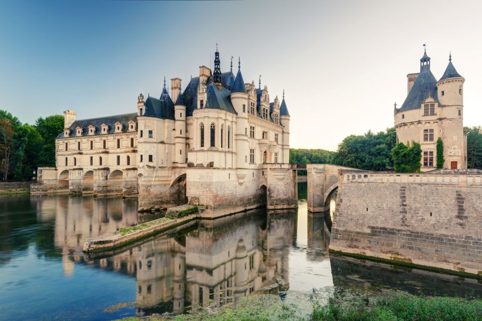 From Paris: Loire Valley Castles Tour With Hotel Transfers - Important Information