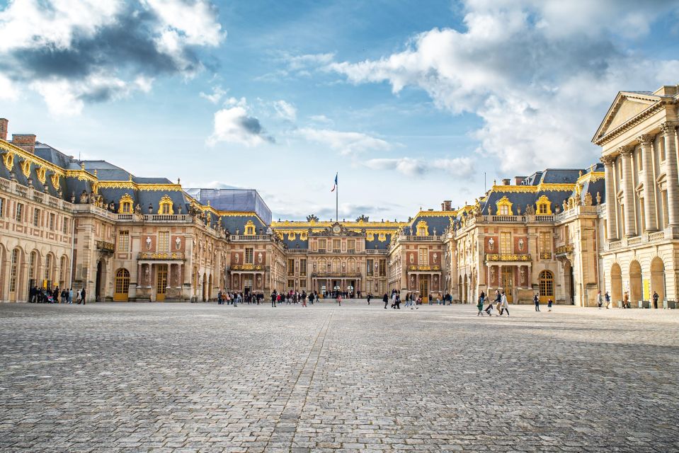 From Paris: Versailles Palace & Gardens Private Guided Tour - Customer Types