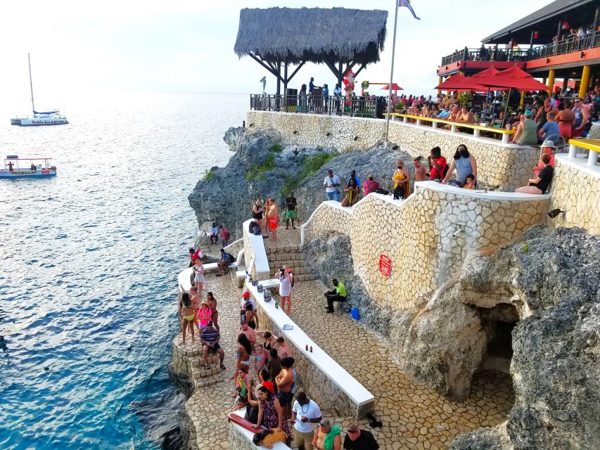 From Runaway Bay: Negril Beach and Ricks Cafe Trip by Van - Common questions