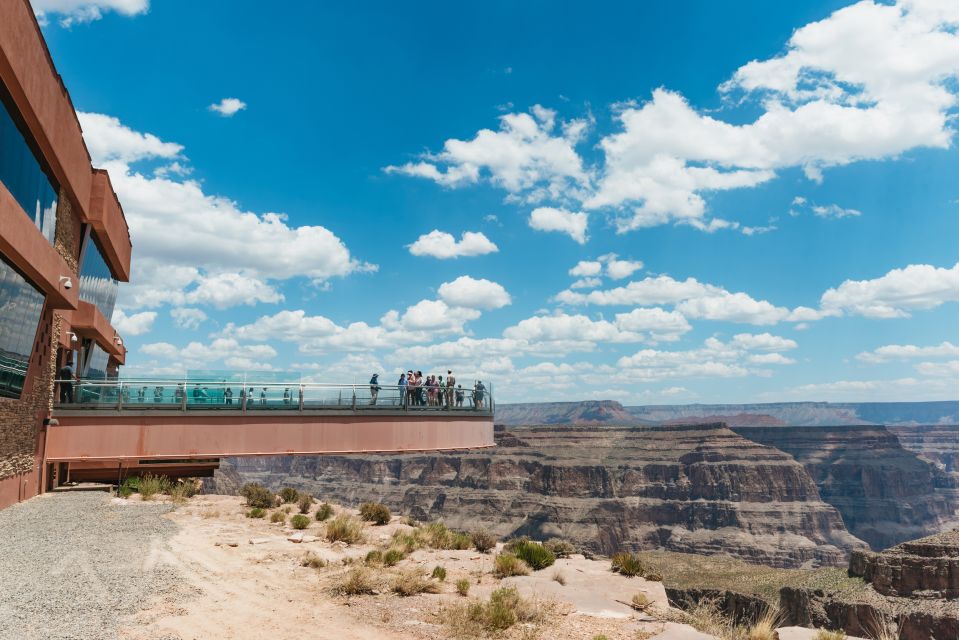 Las Vegas: Grand Canyon West and Hoover Dam Tour With Meals - Meal Highlights