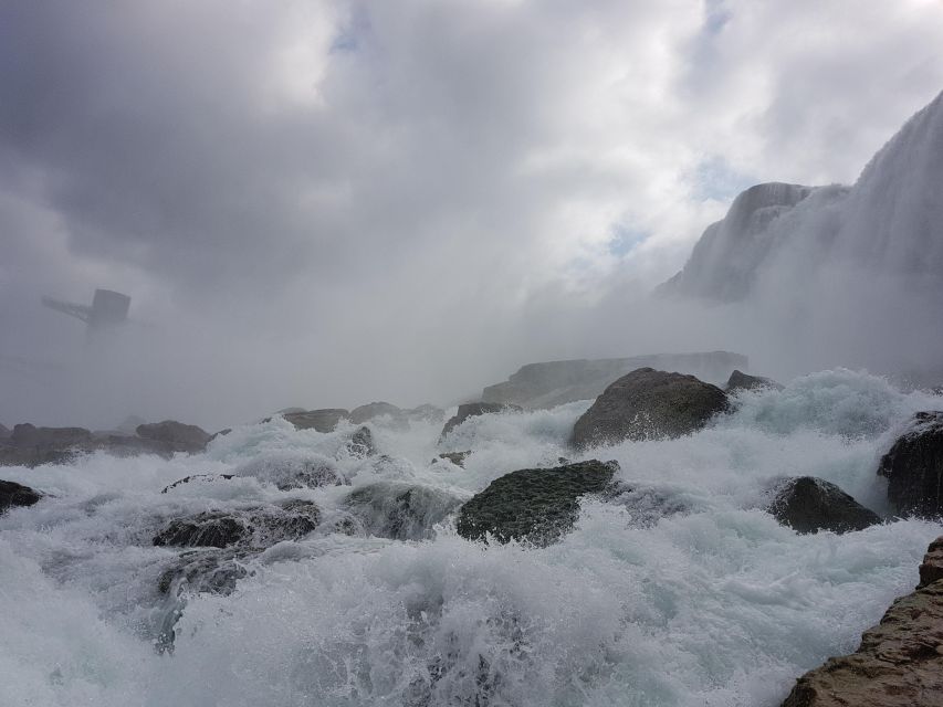 Niagara Falls, USA: Power Of Niagara Falls & Winter Tour - Frozen Beauty of Niagara Falls