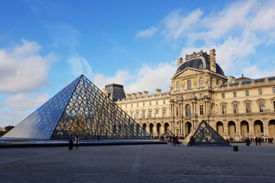 Paris: Louvre Masterpieces Tour With Pre-Reserved Tickets - Art Highlights