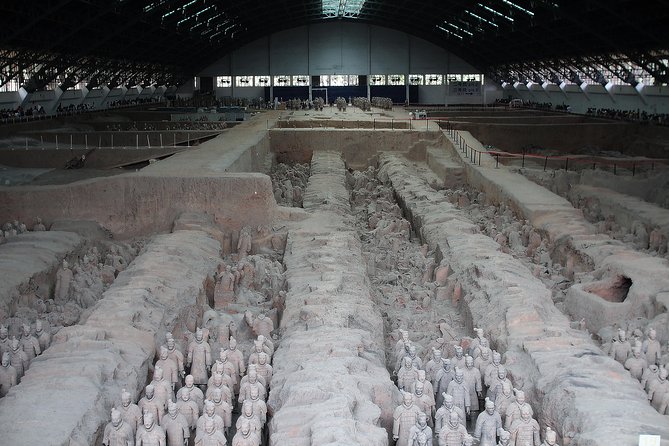 Private Tour: Terracotta Warriors& Foodie Tour and Seal Carving - Seal Carving Experience