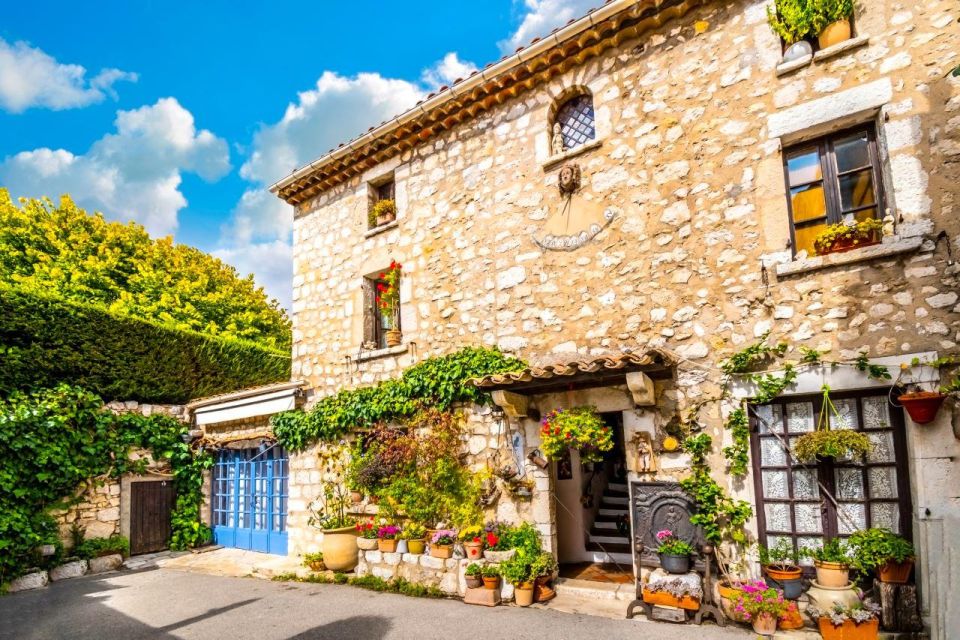 Provence & Its Medieval Villages Full Day Sightseeing Tour - Common questions