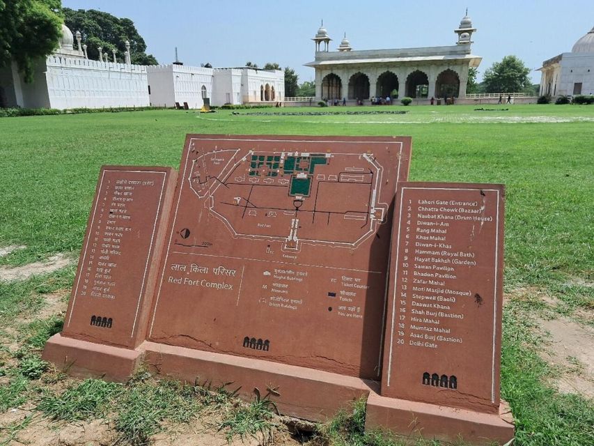 Red Fort Skip-The-Line E-Tickets & Guide Delhi Transfers - Directions