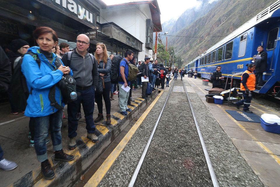 Sacred Valley + Machu Picchu With Trains 2d/1n - Common questions