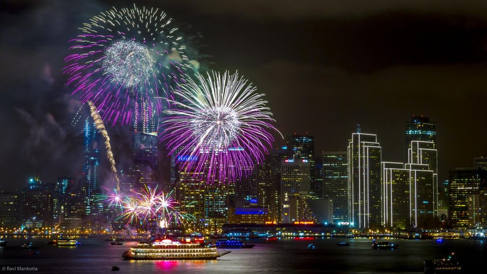 San Francisco: Empress Yacht July 4th Fireworks Party Cruise - Experience Description
