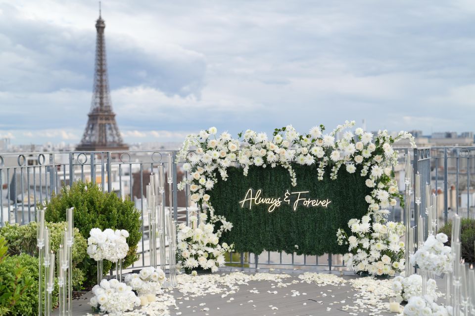 Wedding Proposal on a Parisian Rooftop With 360° View - Common questions