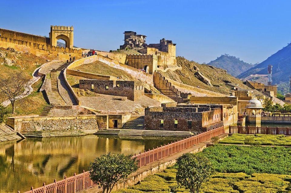 05-Day All-Inclusive Tour of Delhi, Agra, and Jaipur - Day 2 Itinerary in Agra