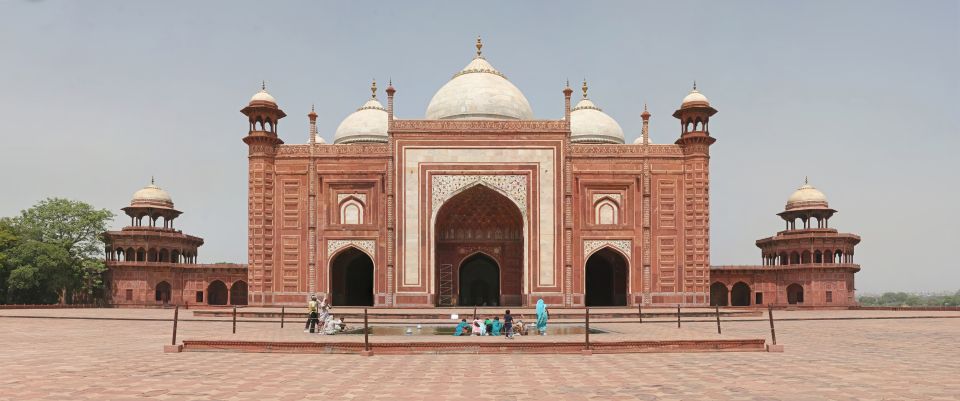 Delhi: All-Inclusive Taj Mahal & Agra Day Trip by Train - Customer Support