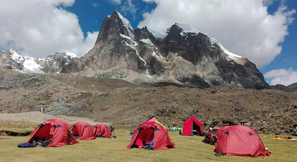 From Ancash: Hiking the Essence of Huayhuash 6d/5n - Common questions