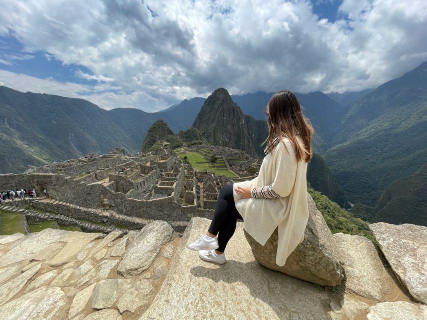 From Cusco: 2-Day Guided Trip to Machu Picchu With Transfers - Language Options