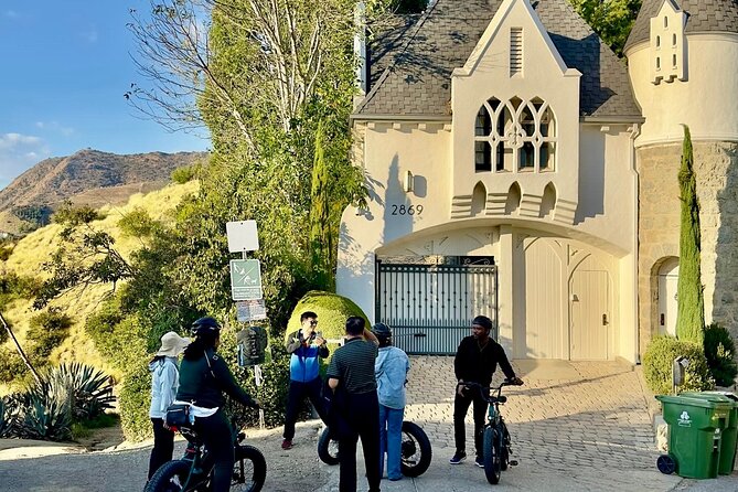 Los Angeles: Hollywood Highlights Small-Group Bike Tour - Sum Up