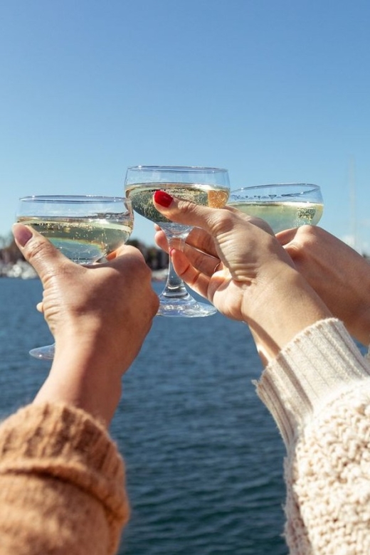 Marina Del Rey: Christmas Day Buffet Brunch or Dinner Cruise - Additional Information