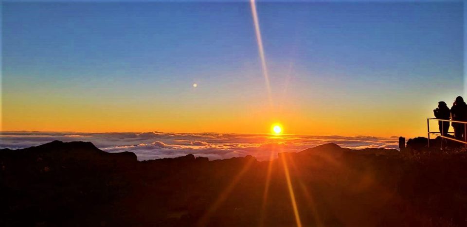 Maui: Haleakala Sunset and Stargazing Tour With Dinner - Common questions