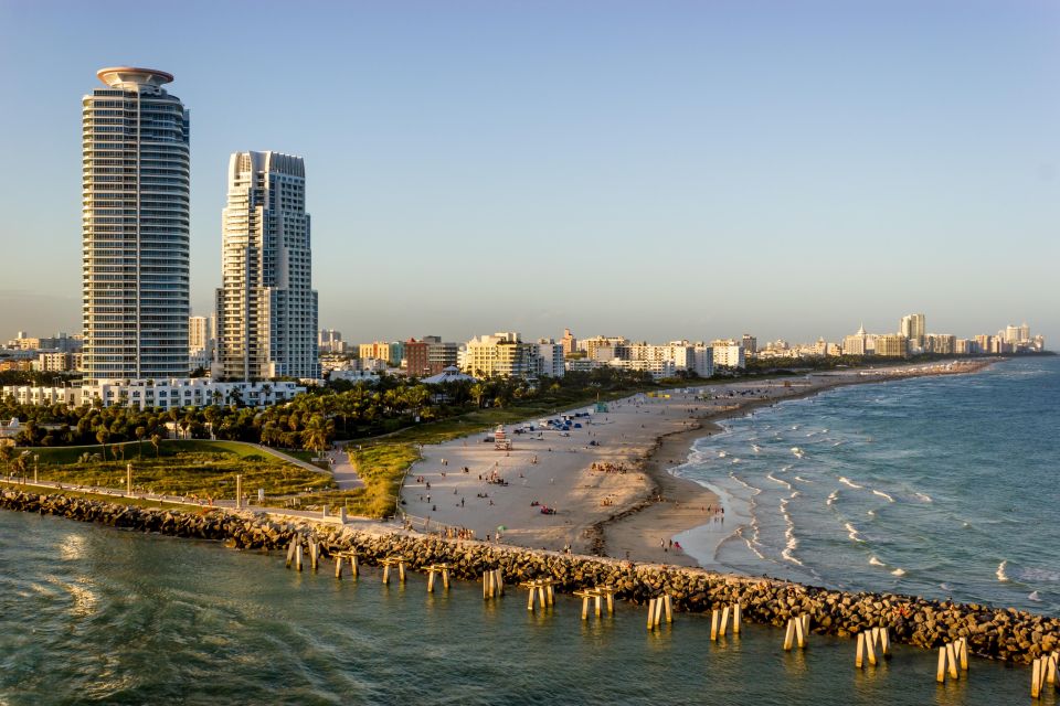 Miami Beach: 50-Min Sunset Private Luxury Airplane Tour - Meeting Point and Ratings