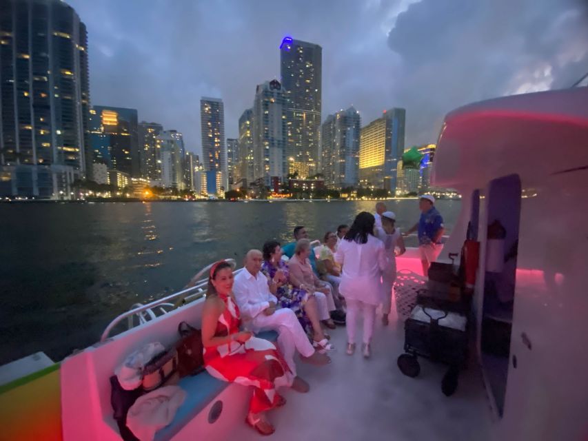Miami: Day Boat Party With Jet Ski, Drinks, Music and Tubing - Experience Description and Highlights