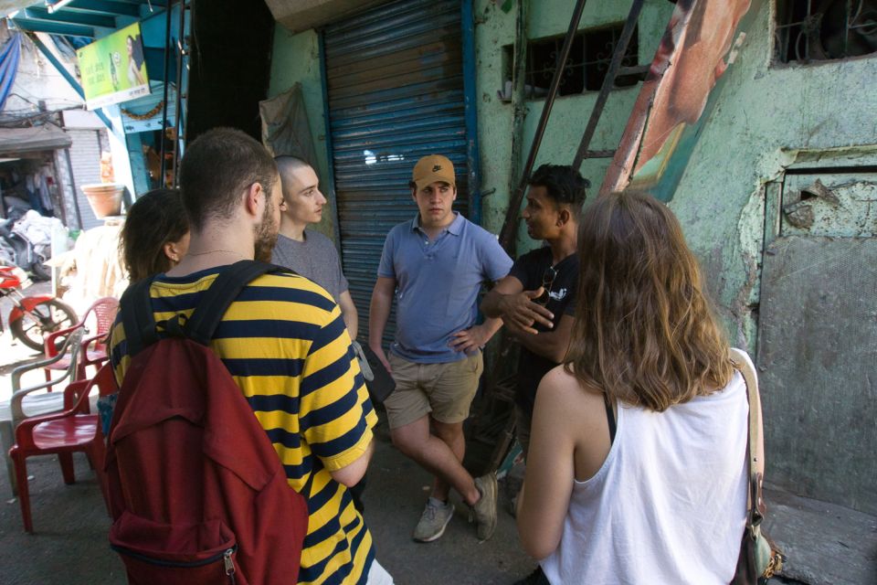 Mumbai: Private Bollywood and Dharavi Slum Tour - Bollywood City Experience