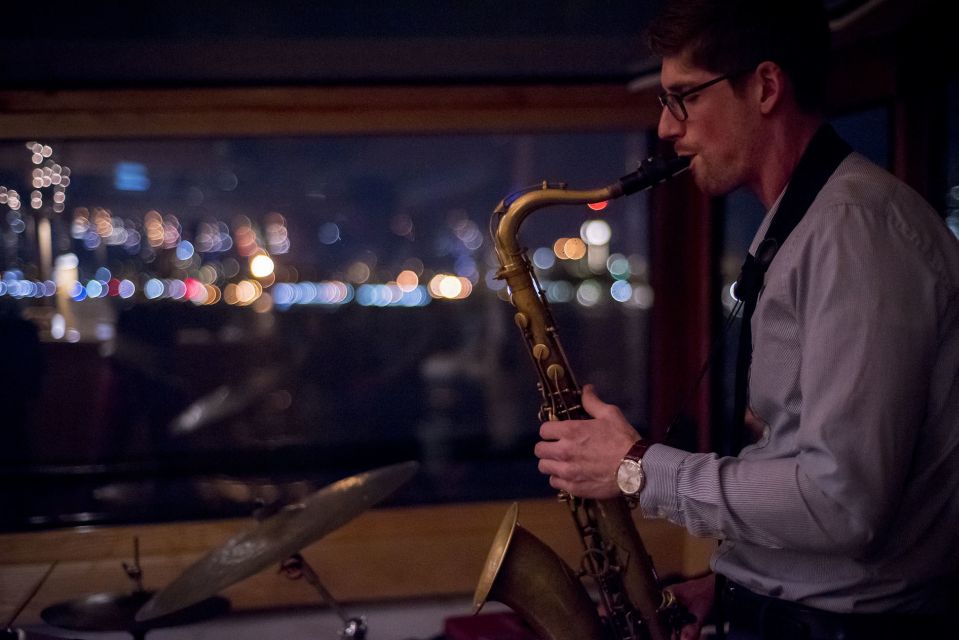 New York City: Holiday Jazz Classic Motor Yacht Cruise - Duration