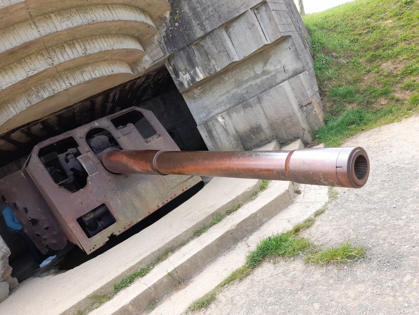 Normandy D-Day Beaches Private British Sector From Bayeux - Background