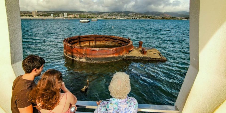 Oahu: Pearl Harbor Battleship Tour - Directions
