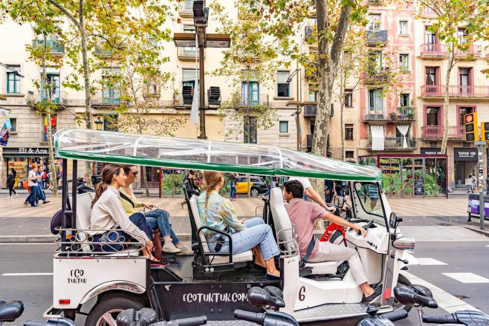 Paris: City Tour by Private Eco Tuk-Tuk - Directions