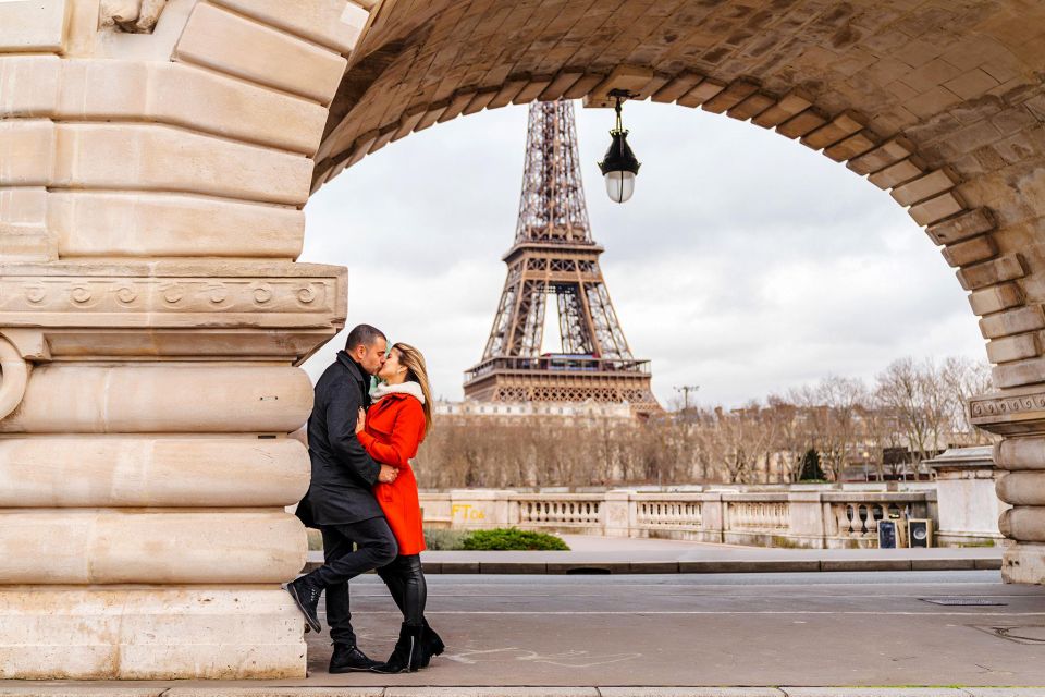 Paris: Professional Photo Sessions - Background