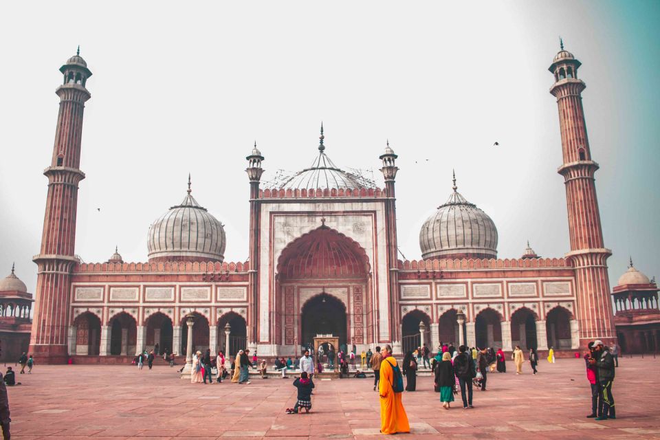Private Old & New Delhi : Best of Delhi With Transfers & Fee - Common questions