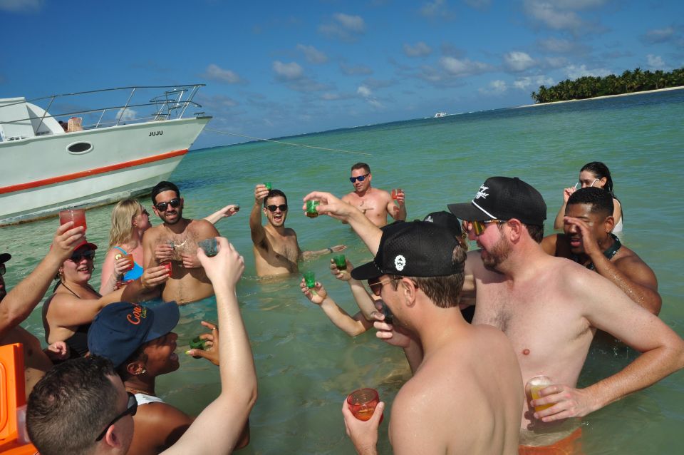 Punta Cana: Private Party Boat Cruise With Drinks and Snacks - Experience Highlights