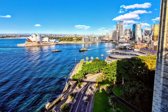 Quay People: Private Sydney Harbour Walking Tour - Private Tour Experience