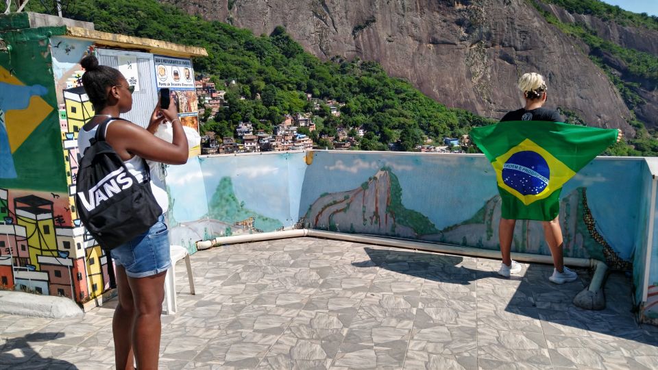 Rio De Janeiro: Half-Day Rocinha Favela Walking Tour - Address
