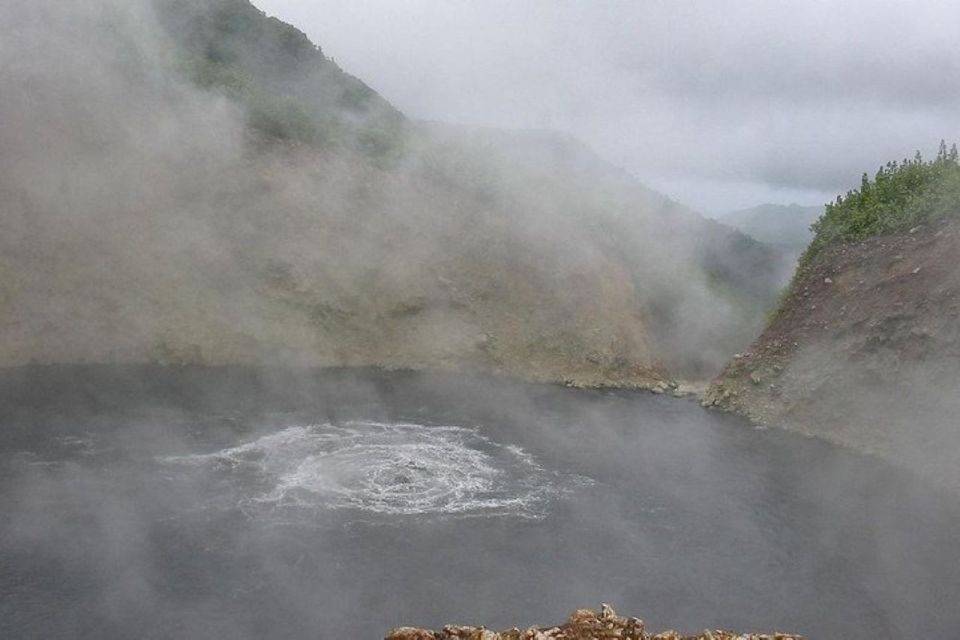 Roseau: Boiling Lake Challenge Hiking Tour With Local Guide - Customer Reviews