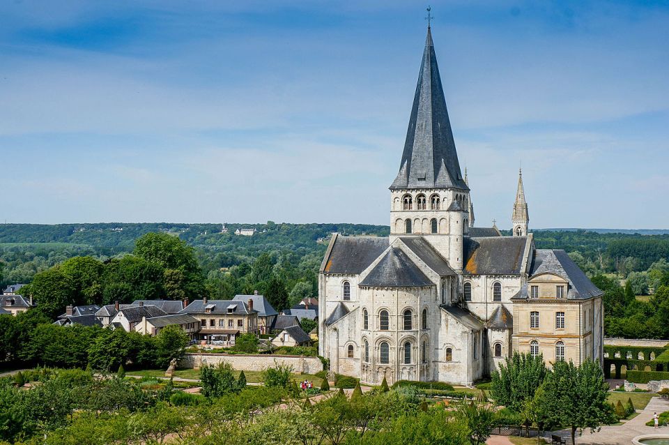 Rouen: Castles and Abbeys Private Full-Day Tour - Common questions