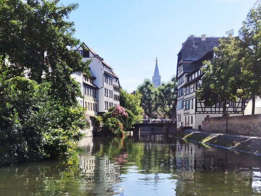 Strasbourg: Private City Sightseeing Boat Tour - Common questions