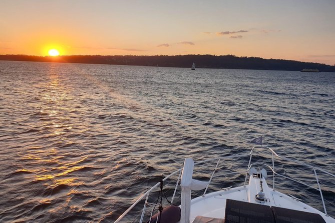 Sydney Harbour Side Restaurant Dinner and Twilight Cruise - Memorable Harborside Restaurant Meal