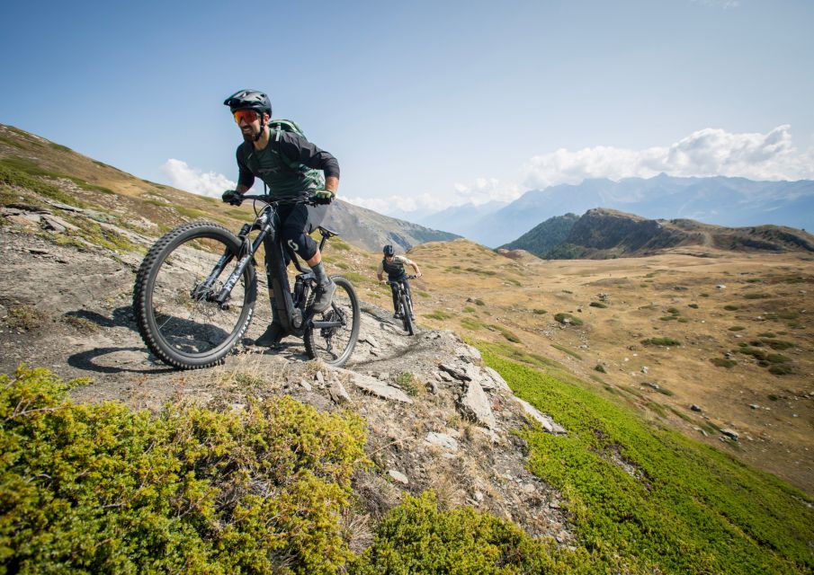 The Most Beautiful Mountain Lakes by Mountain Bike - Highlights and Description